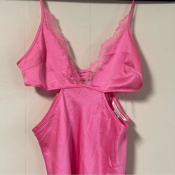 Victoria’s Secret Cut Out Lace Satin Slip Dress - Picture 8 of 13